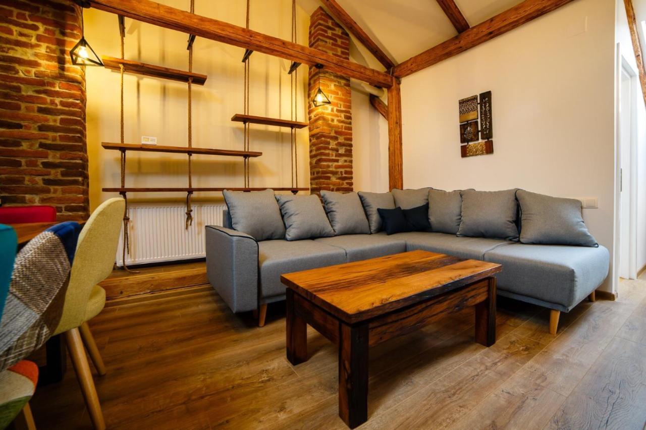 Apartmán Alpine Loft Câmpulung Moldovenesc Exteriér fotografie